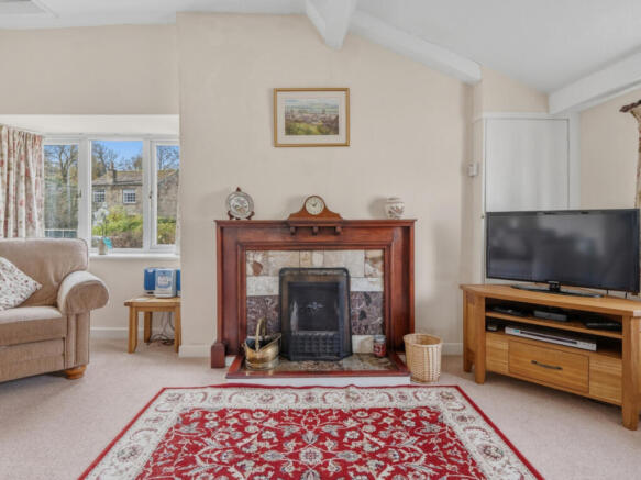 2 bed Cottage for sale Image 5