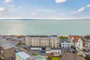 Flat 8, 14 West Point, Marine Parade West, Lee-on-the-solent PO13 9LW