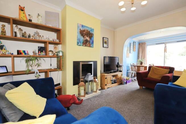Sitting Room/Dining