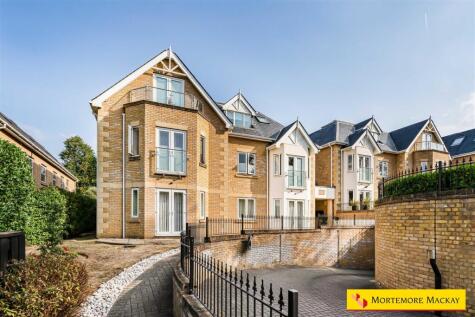 Slades Hill, Enfield