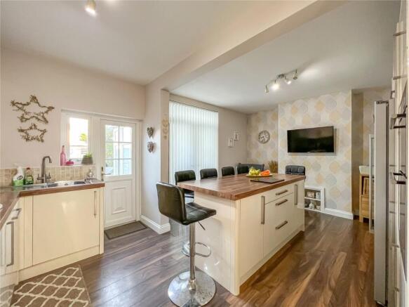 Picture No. 07