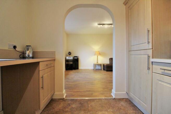 Kitchen into L...