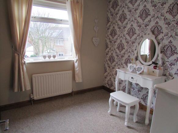 BEDROOM 4