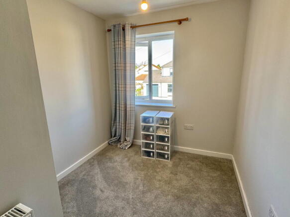 3 bed Semi-Detached for sale Image 12
