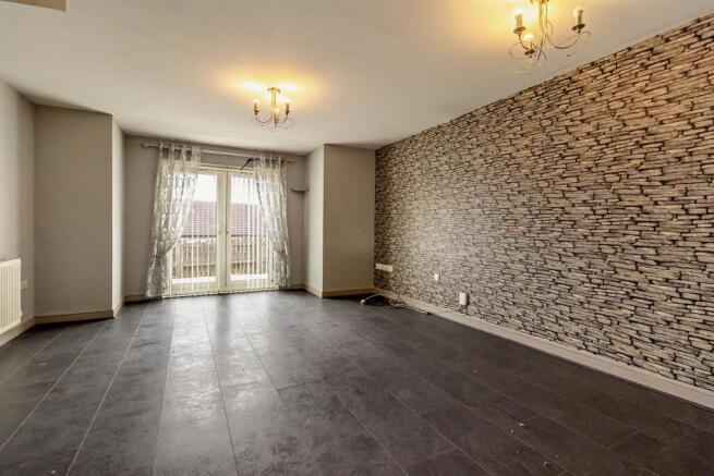 8690475-interior09-800.jpg