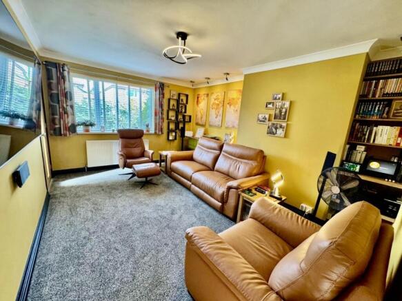 55739DD6-66EE-47E2-ADD7-0246141CEE7C