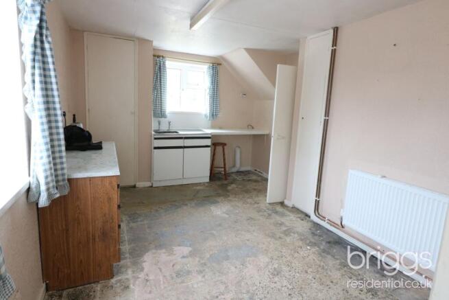 Barn Close (incl. Plot), Maxey, Market Deeping, PE6 photo 3