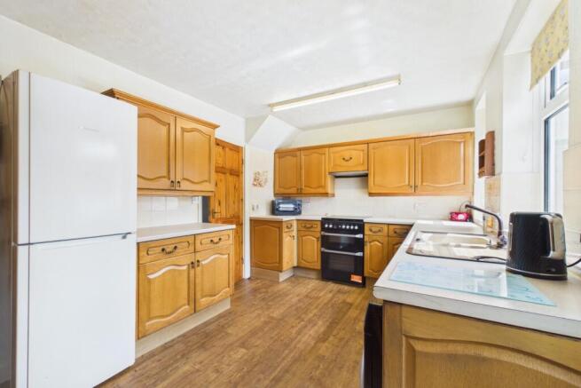 3 bed End of Terrace for sale Image 4