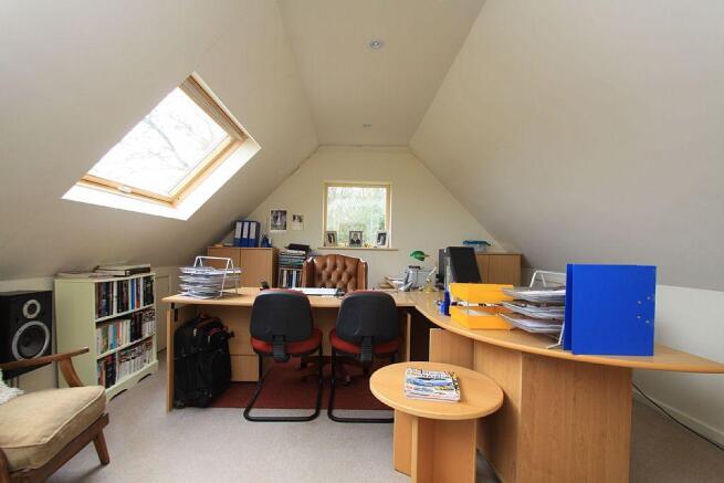 Home Office / Studio / 3rd Bedroom
