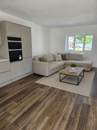 3 bed Detached Bungalow for sale Image 3