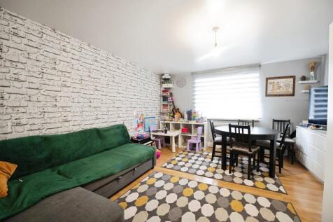 Linnet Way, Purfleet-on-Thames, RM19