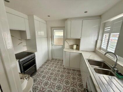 Sedgley Road, Bishops Cleeve, Cheltenham, Gloucestershire, GL52