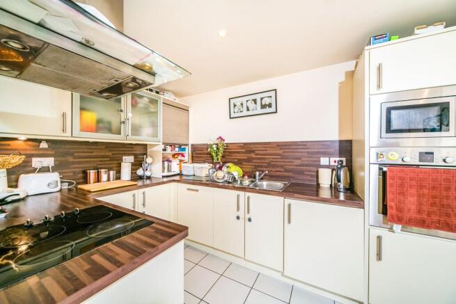 8e3fad7f-a472-4682-b