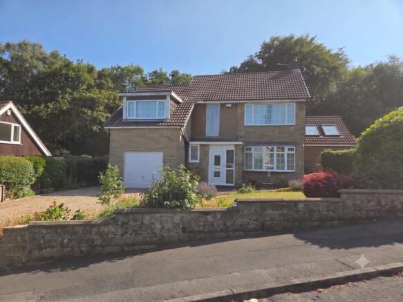 4 bed Detached to rent in huddersfield