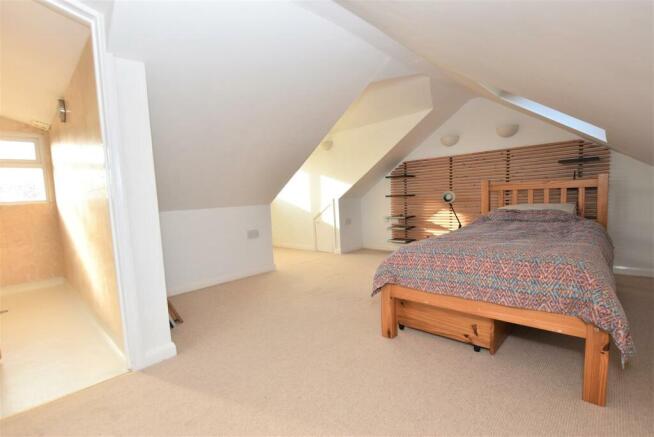 Bedroom 3/Guest Suite