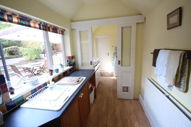 Kitchen Image 2