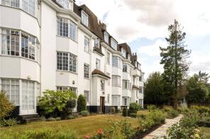 37, Wavertree Court, Streatham Hill, London SW2 4TN