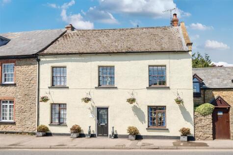 East Road, Bridport