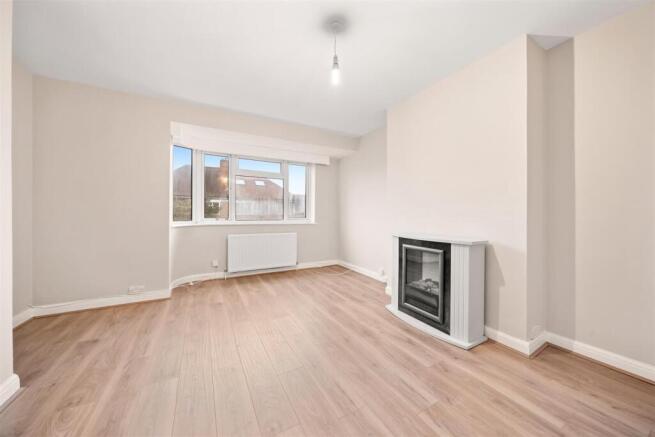 11 Braeside ave-6.jpg