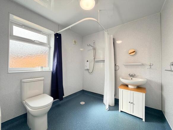 2 bed Terraced for sale Image 6