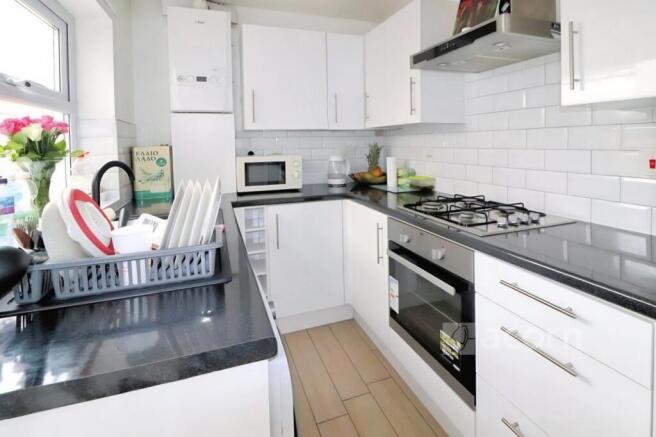 1c6beed7-00f73825...