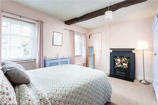 2 bed Terraced for sale Image 8