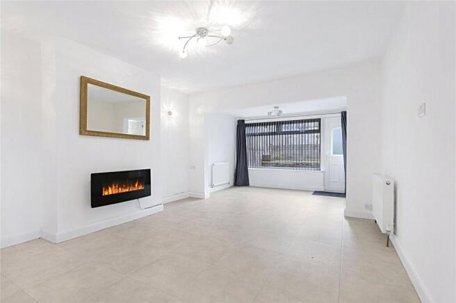 2 bed Bungalow to rent Image 5