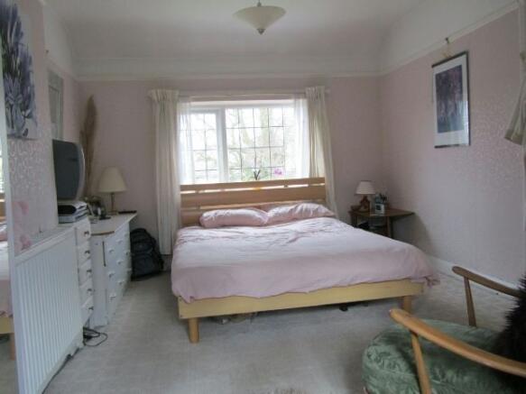 BEDROOM 1
