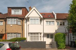 33, Golders Gardens, Golders Green, London NW11 9BP