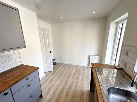 3 bed Detached Bungalow for sale Image 11