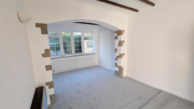 3 bed Detached to rent Image 8