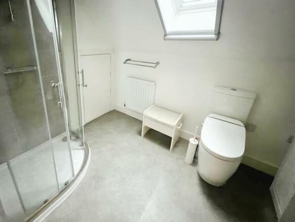 En Suite Shower Room