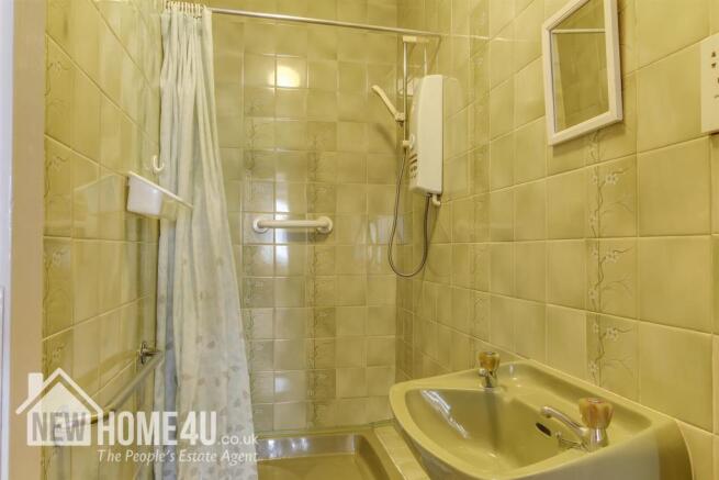 EN-SUITE: