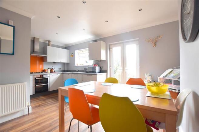 Kitchen/Dining Room