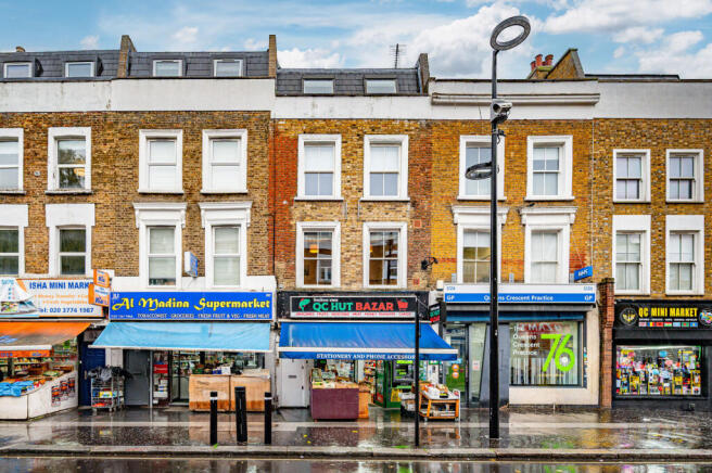 1-bed flat on Queens Crescent, Kentish Town, London, NW5, £450,000