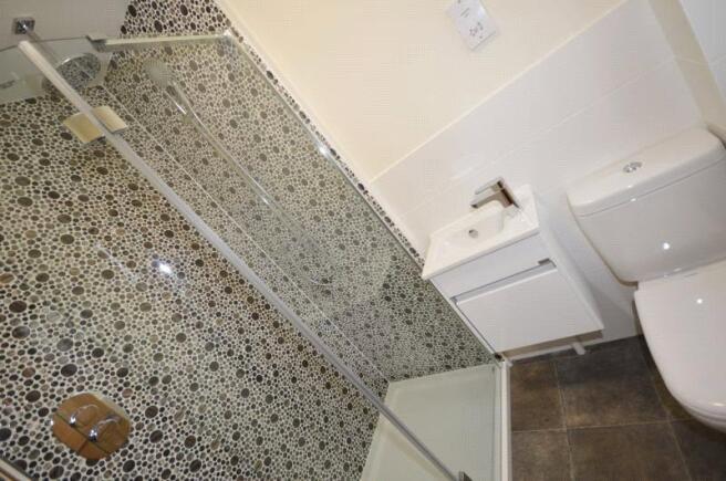 En Suite Shower Room