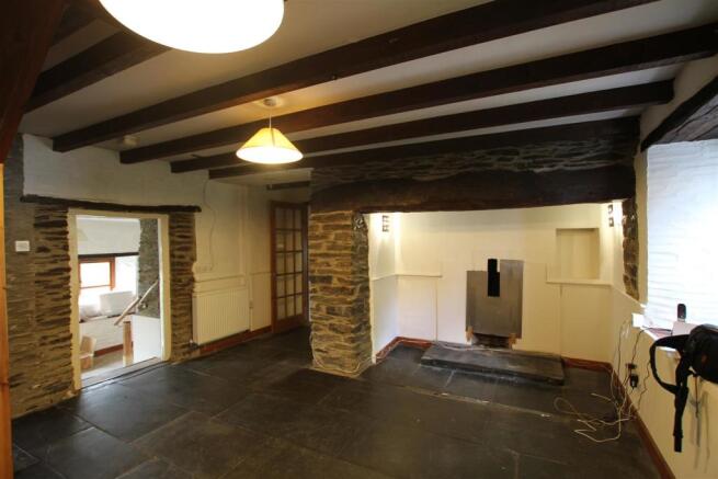 Living room / Dining room