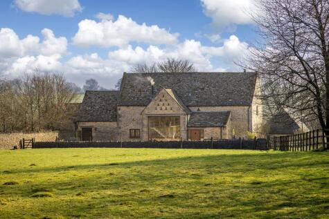 Nr Cold Aston, Bourton-On-The-Water, Cheltenham, Gloucestershire, GL54