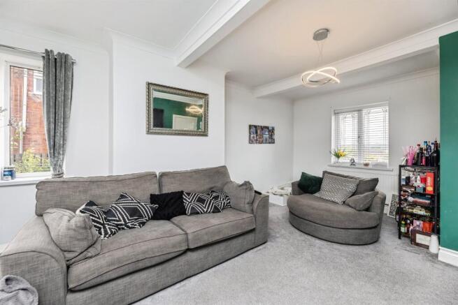 3 bed End of Terrace for sale Image 3