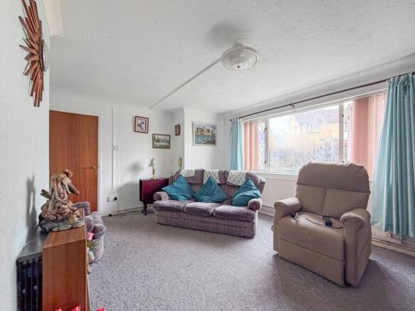 Bevan Close, Trethomas, CF83 photo 4