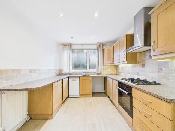 CAM02089G0-PR0630...