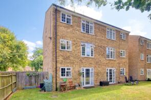 60, Draycott, Bracknell RG12 0UX