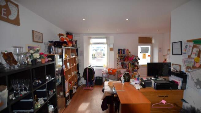 Allied-Surveyors-Scotlsand-148 Main Street, East C