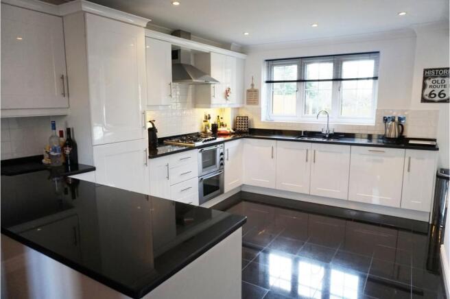 Kitchen / Diner