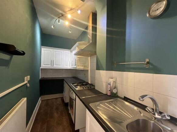2 bed Terraced for sale Image 7