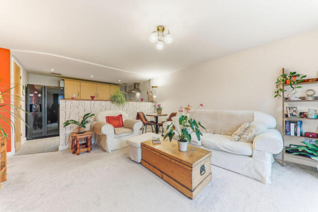 1 bed Apartment for sale Image 11