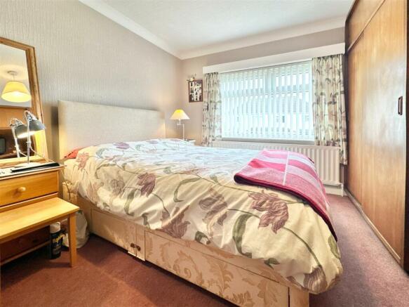 Bed 1.JPG