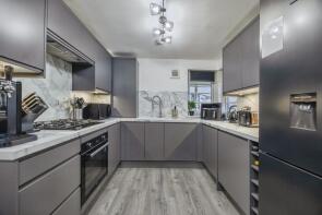 83, Whiteside Court, Bathgate EH48 2TP