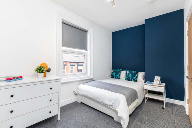 6 bed House to rent Image 10