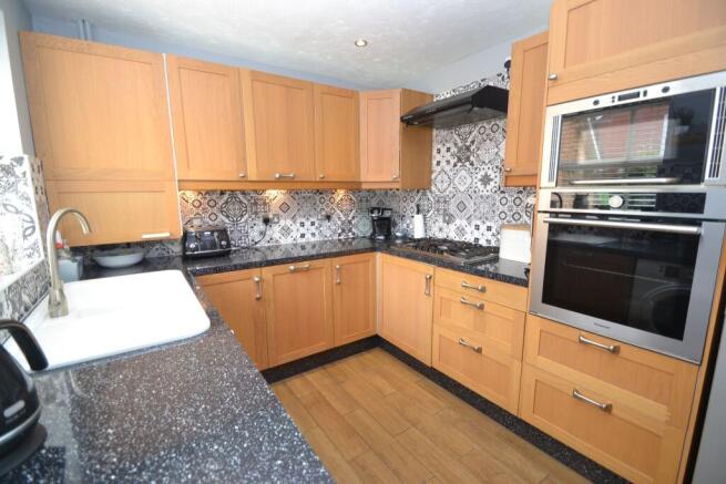 3 bed Detached for sale Image 7